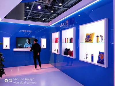 新品旗舰双星闪耀，vivo X9/Xplay6引爆移动世界大会